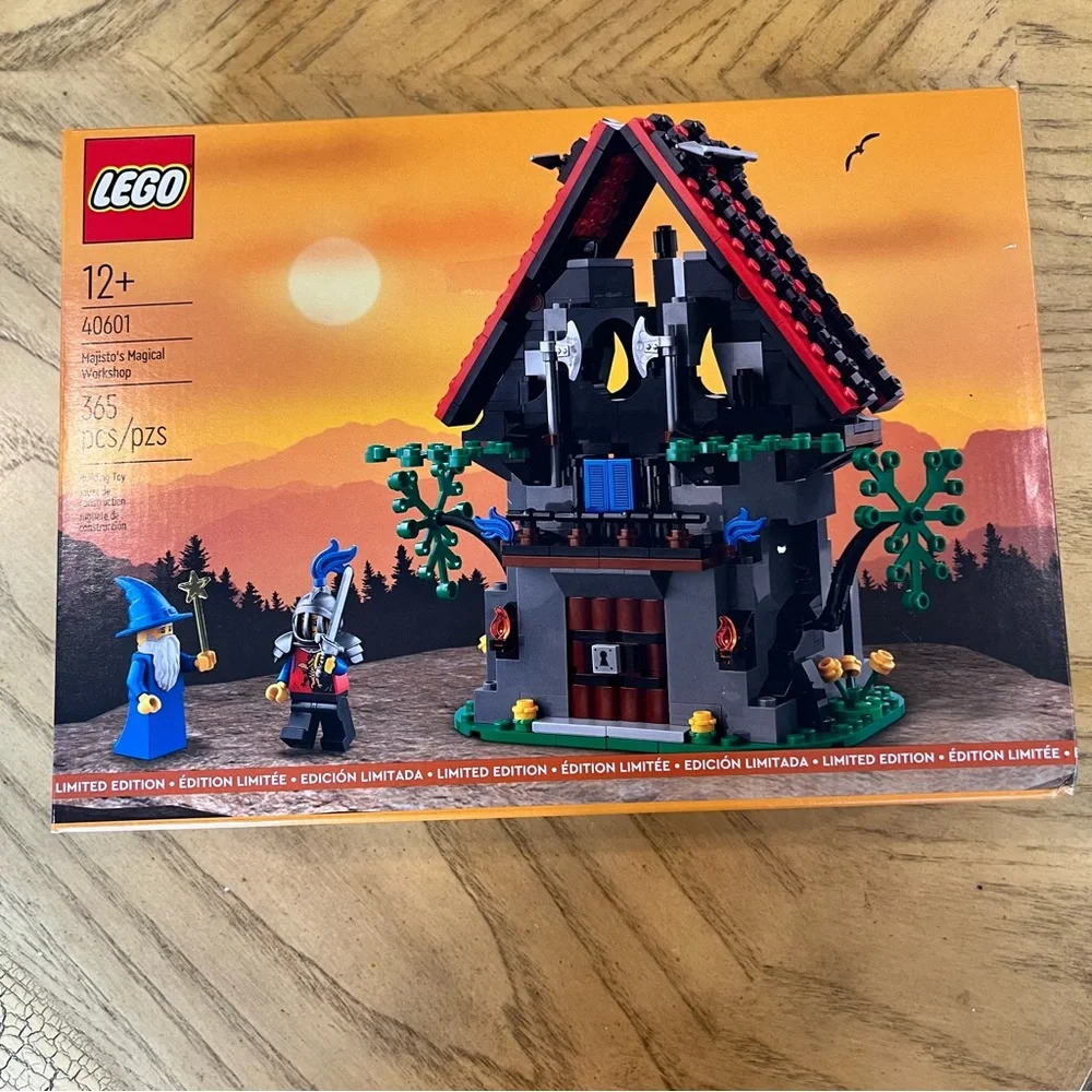 Lego Majisto’s Magical Workshop 40601
